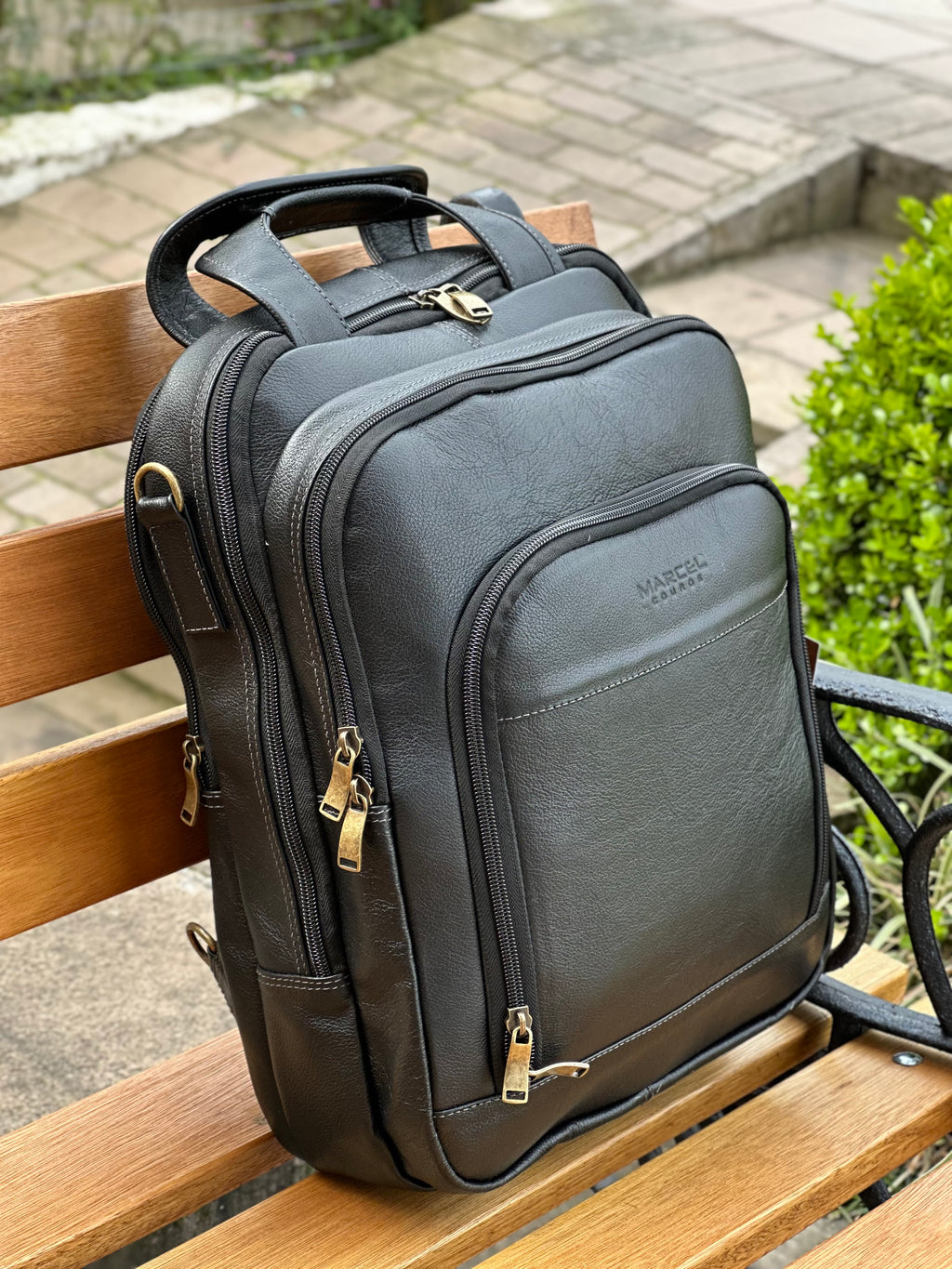 Mochila Marcel Leather - Ouro Negro | Executiva