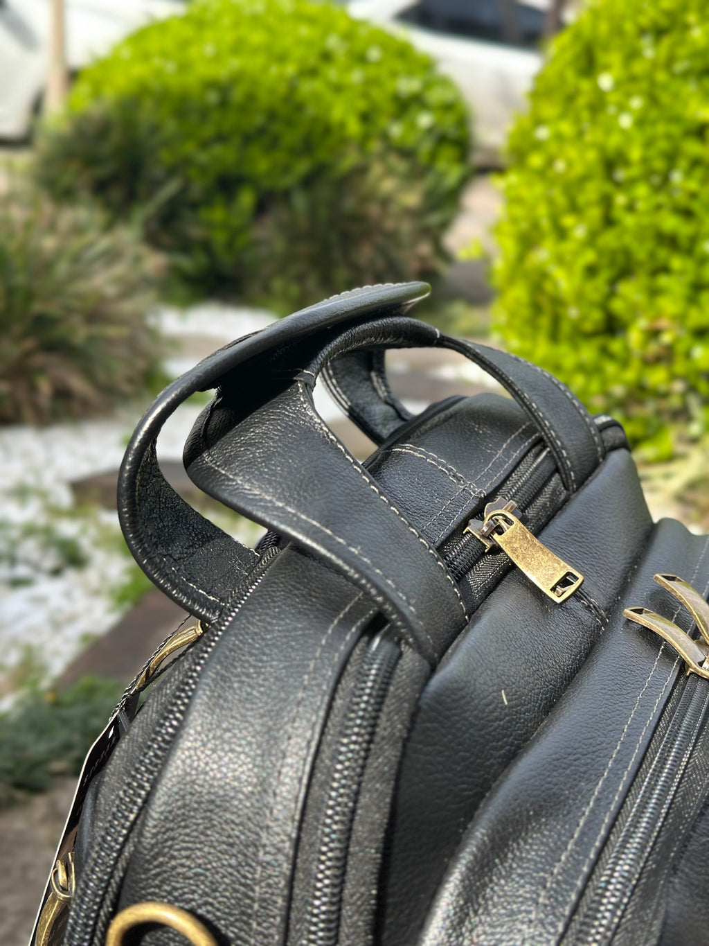 Mochila Marcel Leather - Ouro Negro | Executiva